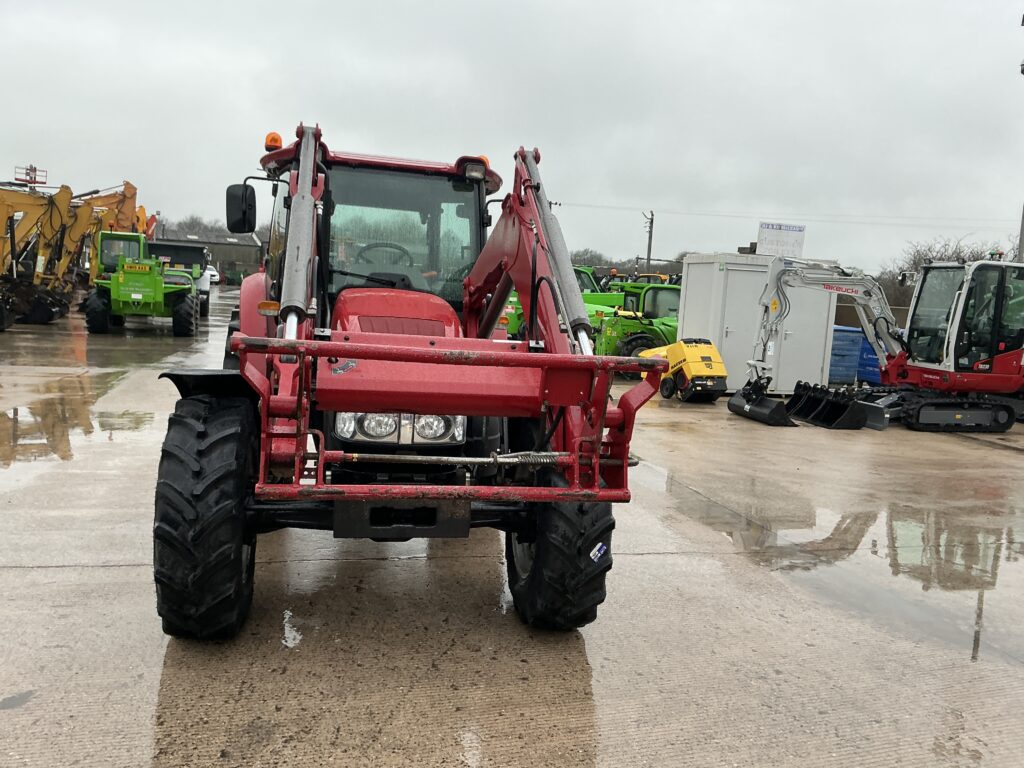 Case 95A Tractor (ST25756)