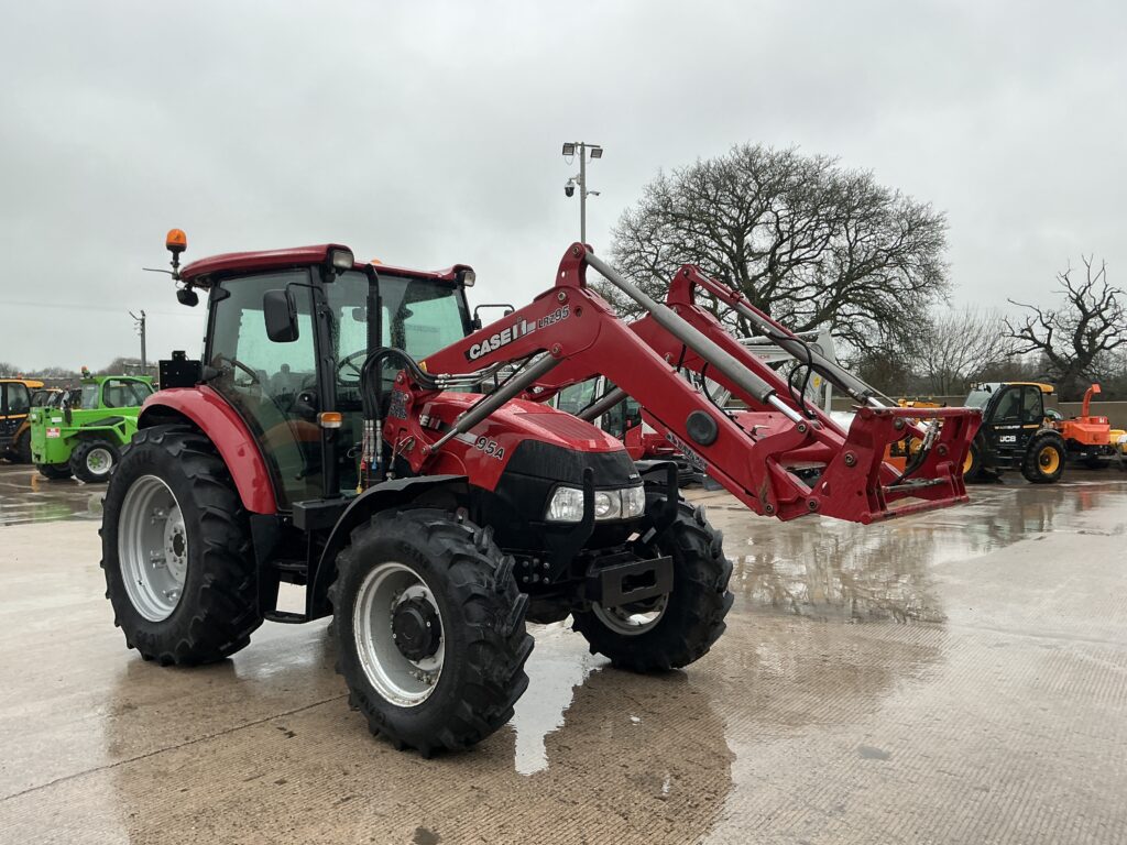 Case 95A Tractor (ST25756)