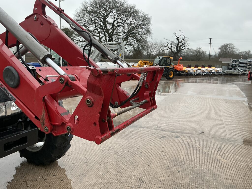 Case 95A Tractor (ST25756)