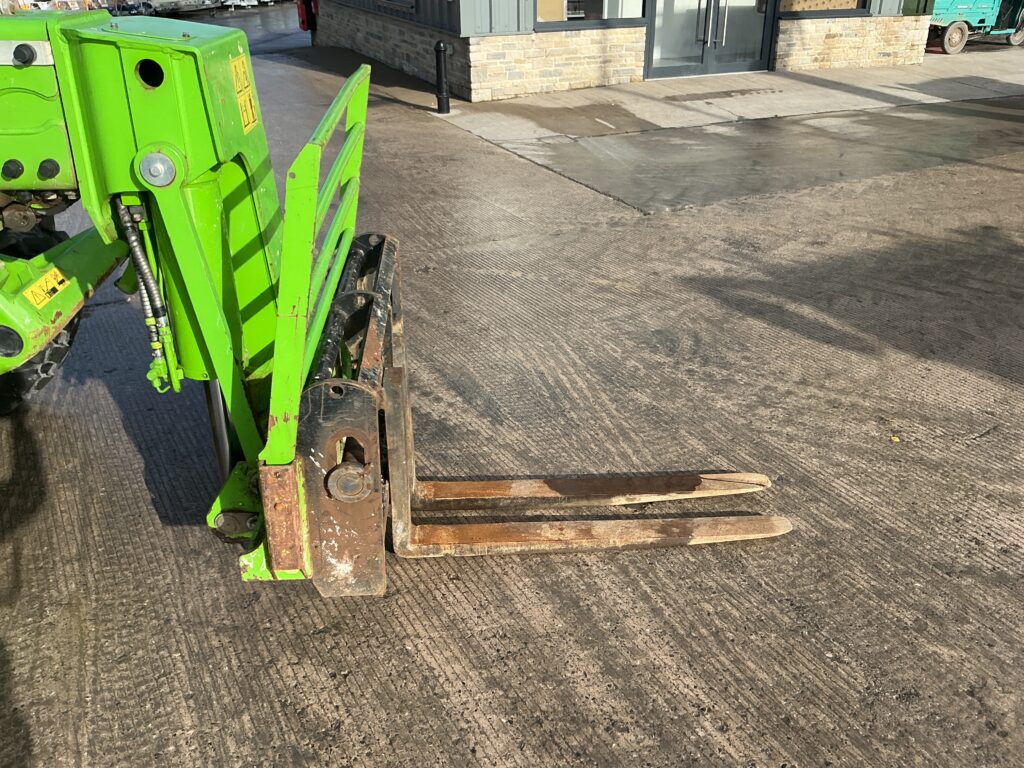 Merlo P40.17 Telehandler (ST25692)