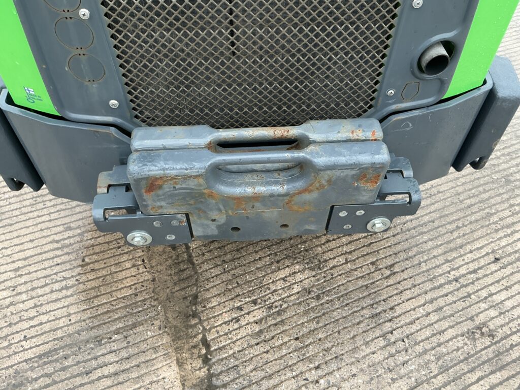 Avant 423 Compact Telescopic Telehandler (ST25735)