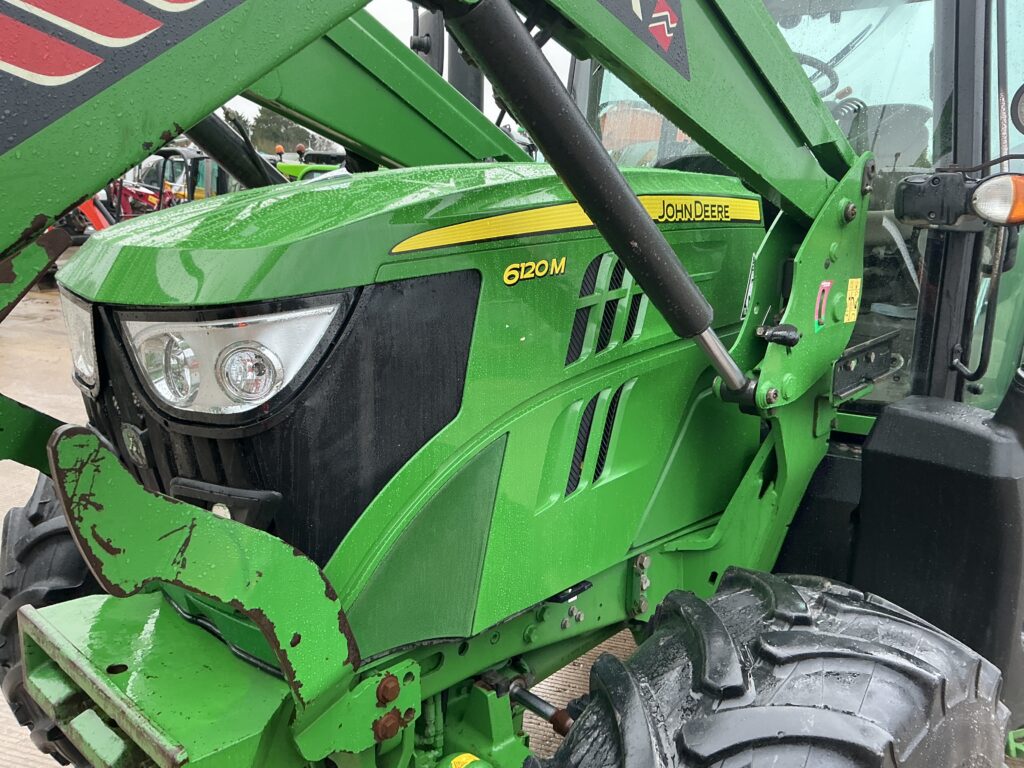 John Deere 6120M Tractor (ST25511)