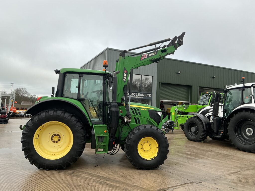 John Deere 6120M Tractor (ST25511)