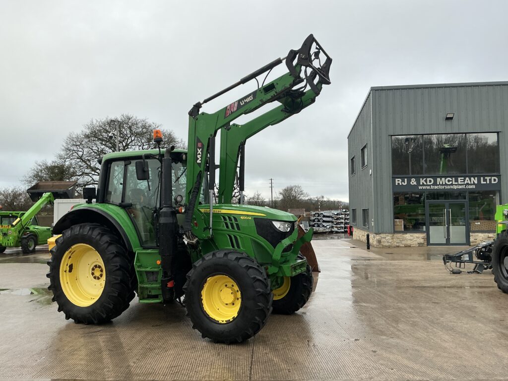 John Deere 6120M Tractor (ST25511)