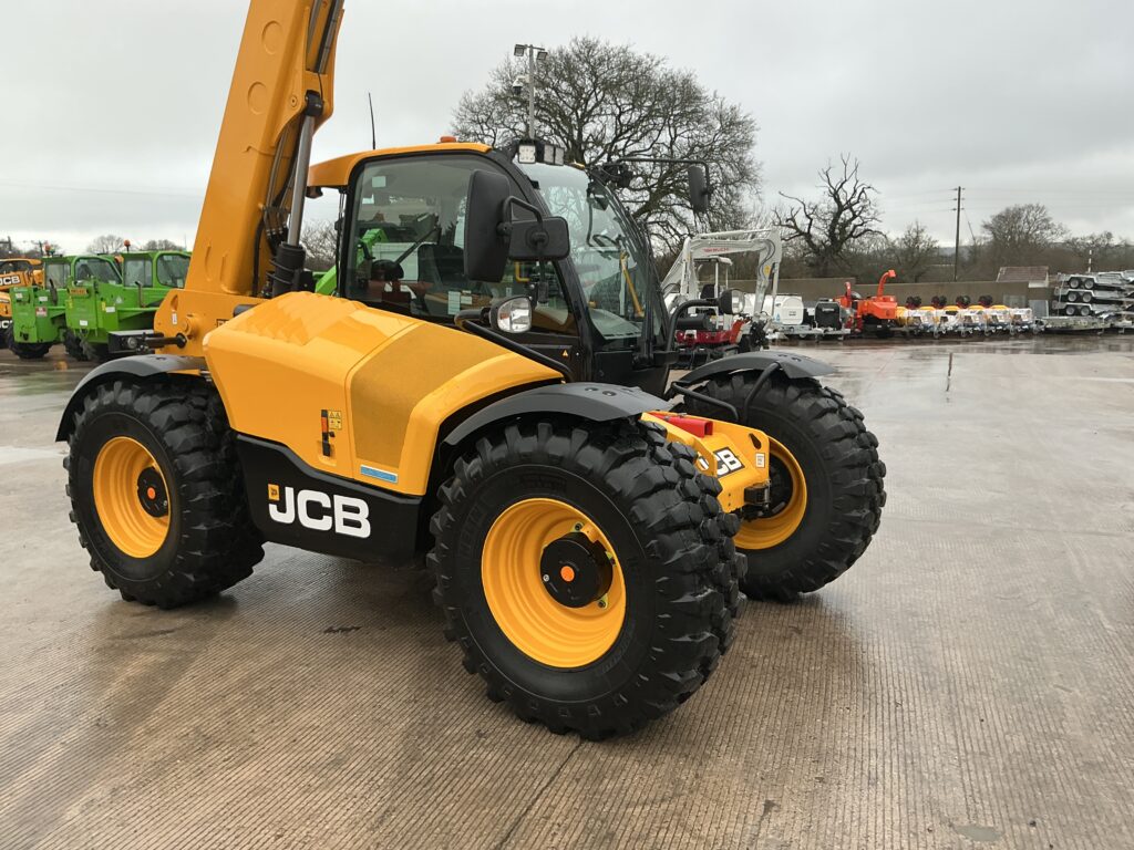 JCB 542-70 Agri Xtra Telehandler (ST25732)