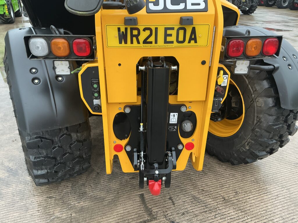 JCB 542-70 Agri Xtra Telehandler (ST25732)