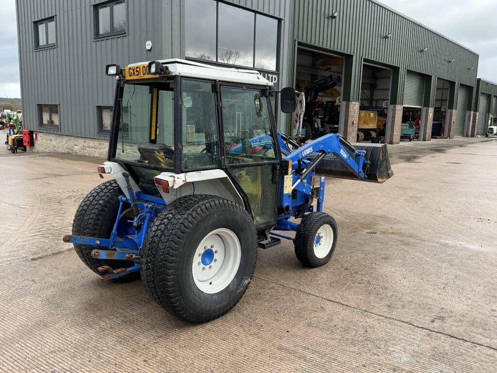 New Holland 1920 Compact tractor (ST25665)
