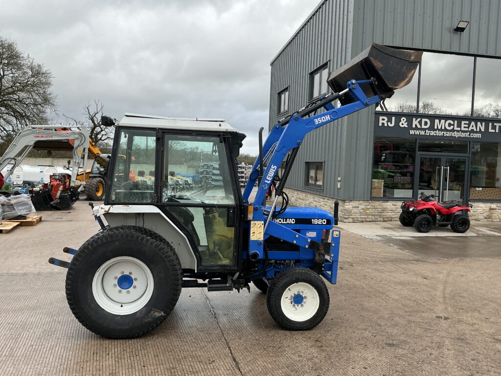 New Holland 1920 Compact tractor (ST25665)