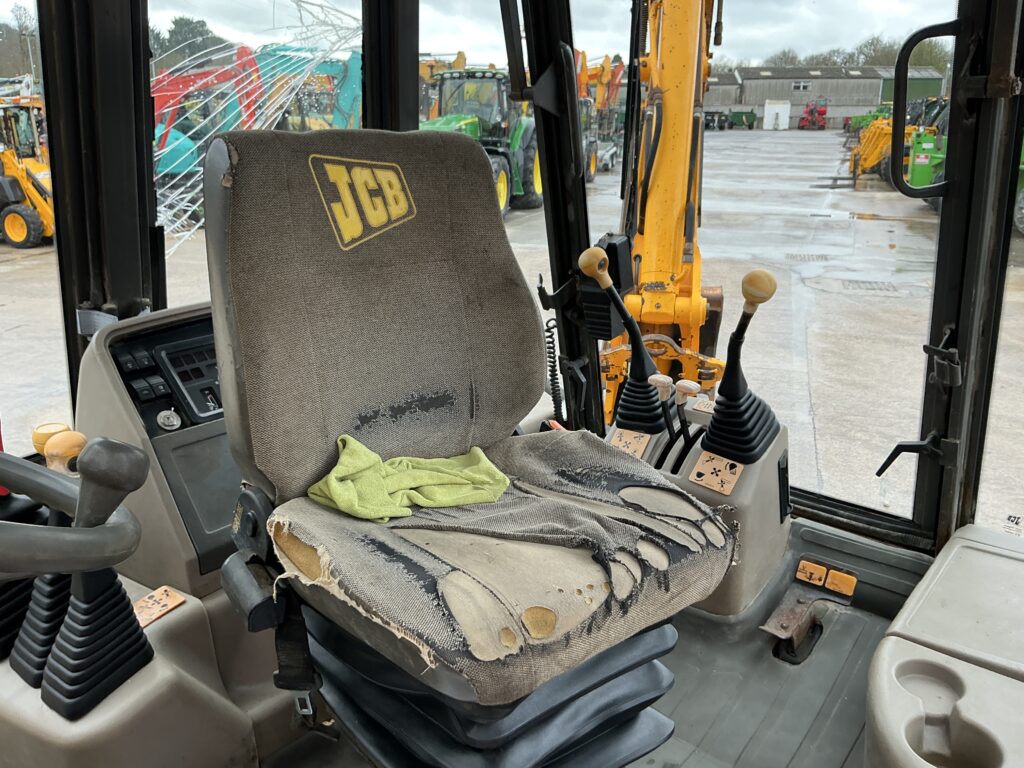 JCB 3CX Site master Project 8 Wheeled Digger (ST25644)