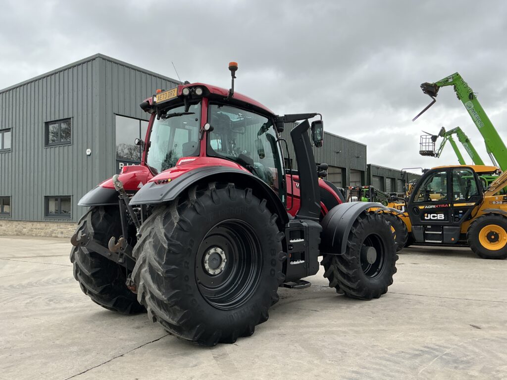 Valtra T255 Active Tractor (ST25714)
