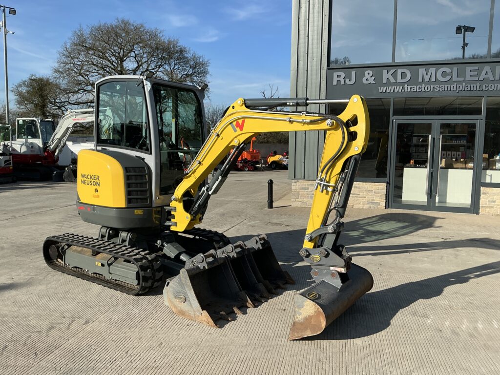 Wacker Neuson EZ26 Digger (ST25929)