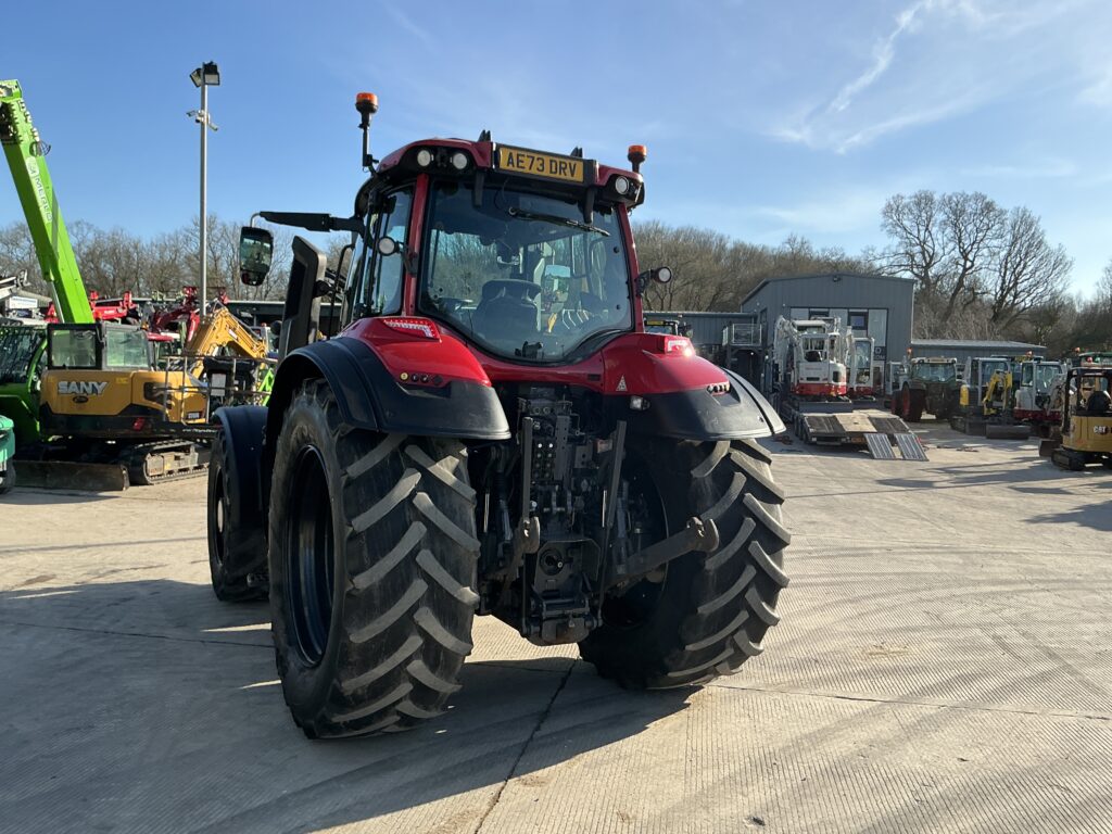 Valtra T235 Active Tractor (ST25716)