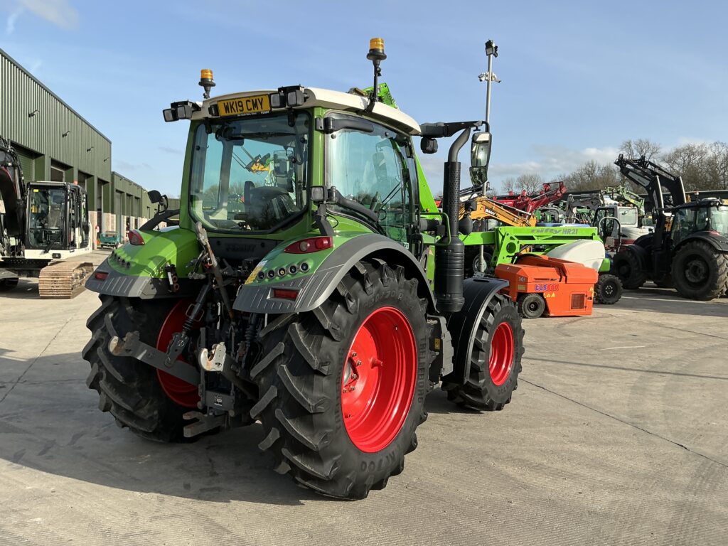 Fendt 312 Profi Tractor (ST25931)