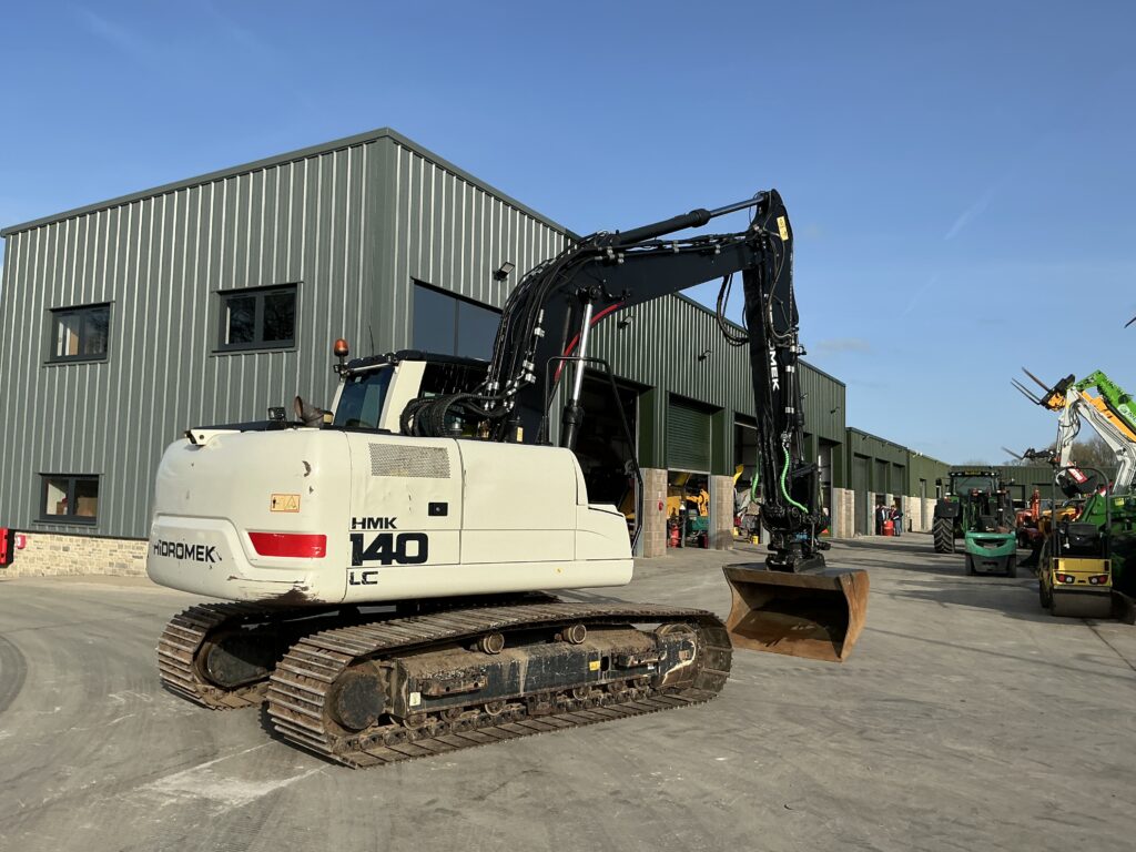 Hidromek HMK140 LC & Steel Wrist Tilt Rotator Digger (ST25577)