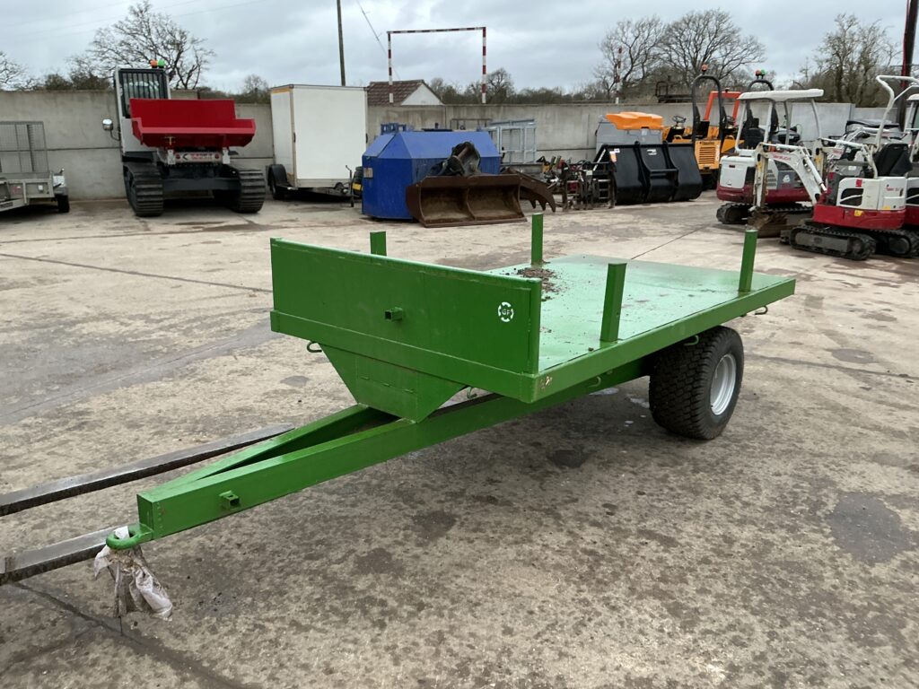Single Axle Trailer with Posts