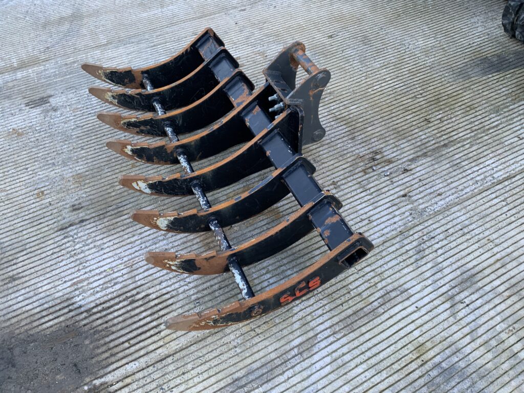 SCS 5ft Root Rake