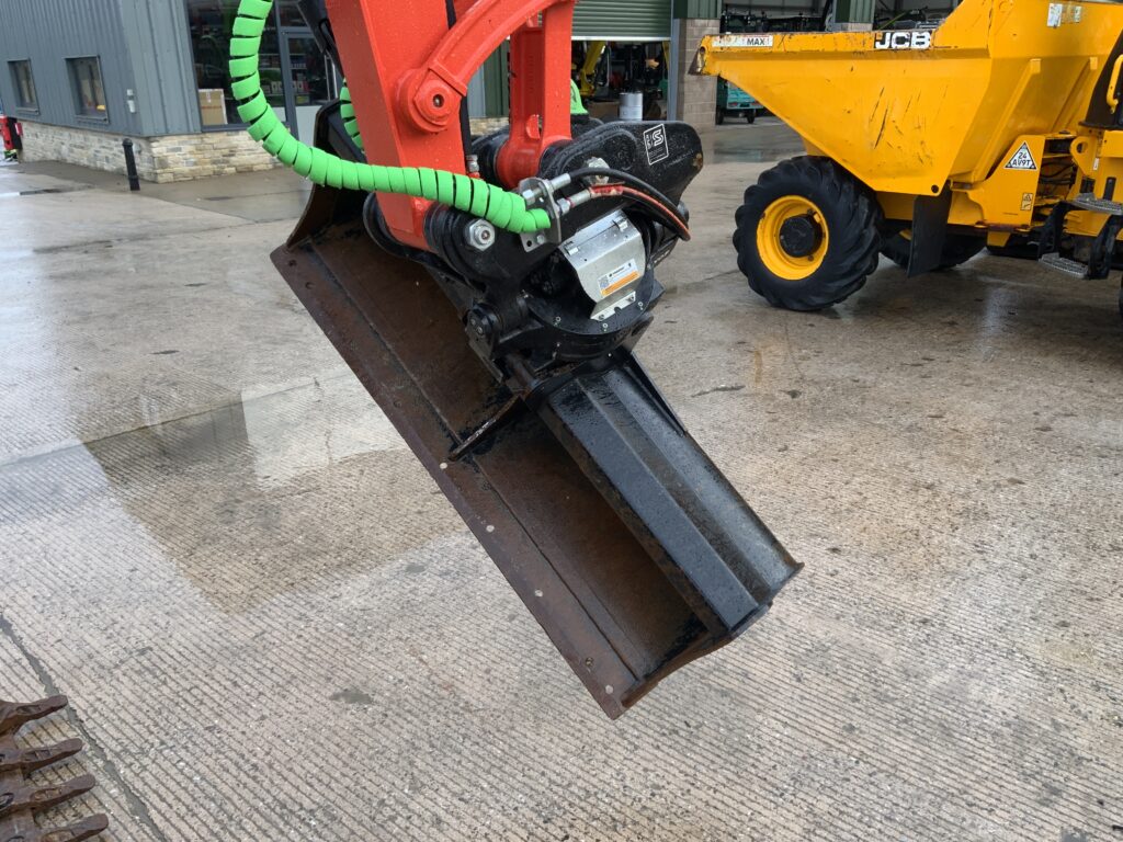 Kubota KX060-5 C/W Steel Wrist Tilt Rotator Digger (ST25789)