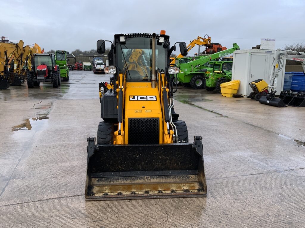 JCB 1CX Wheeled Skid Steer Backhoe Digger (ST25764)