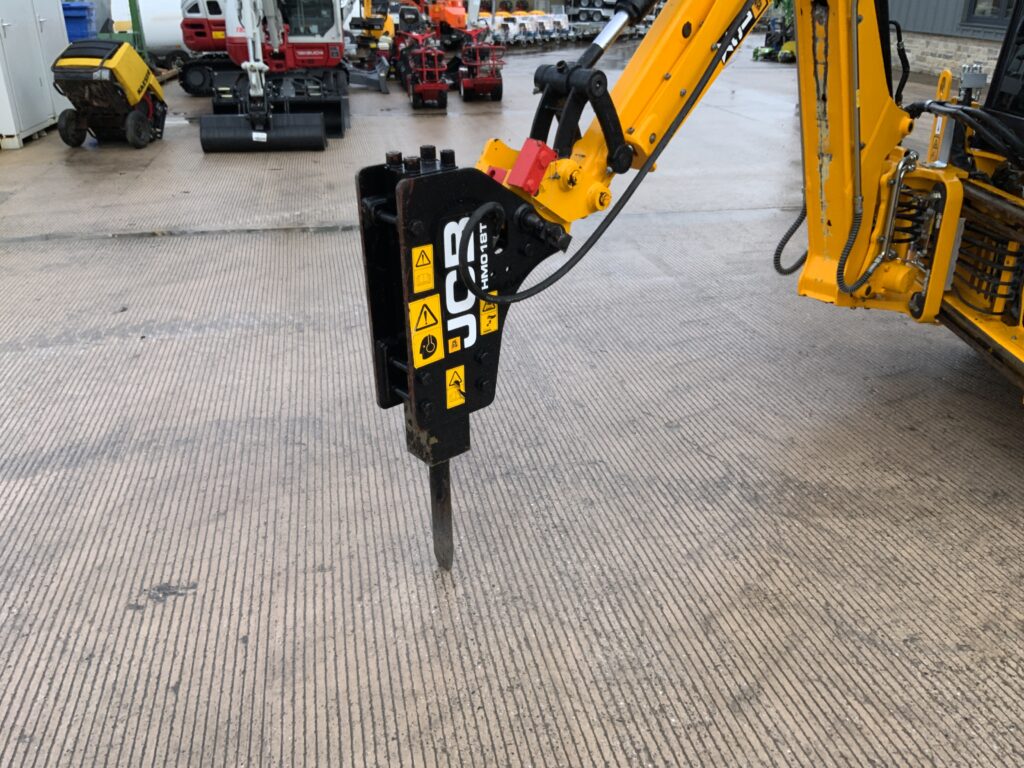 JCB 1CX Wheeled Skid Steer Backhoe Digger (ST25764)