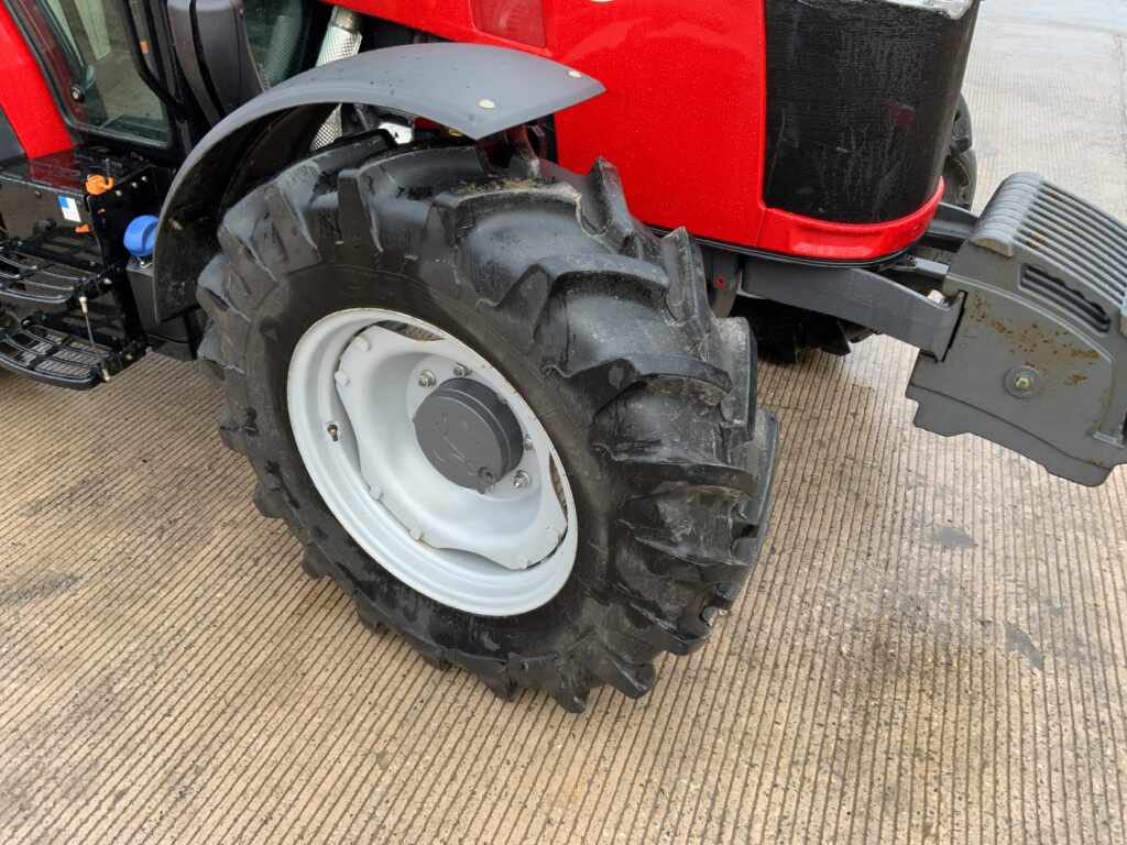 Massey Ferguson 4708 Tractor (ST25740)