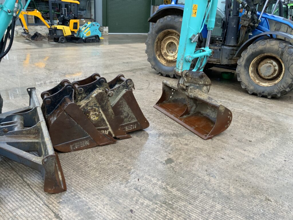 Kobelco SK85MSR Digger (ST25705)