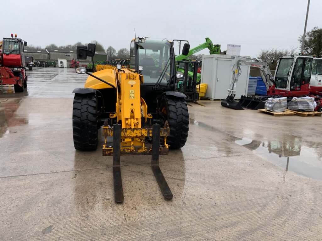 JCB 532-70 Agri Super Telehandler (ST25659)