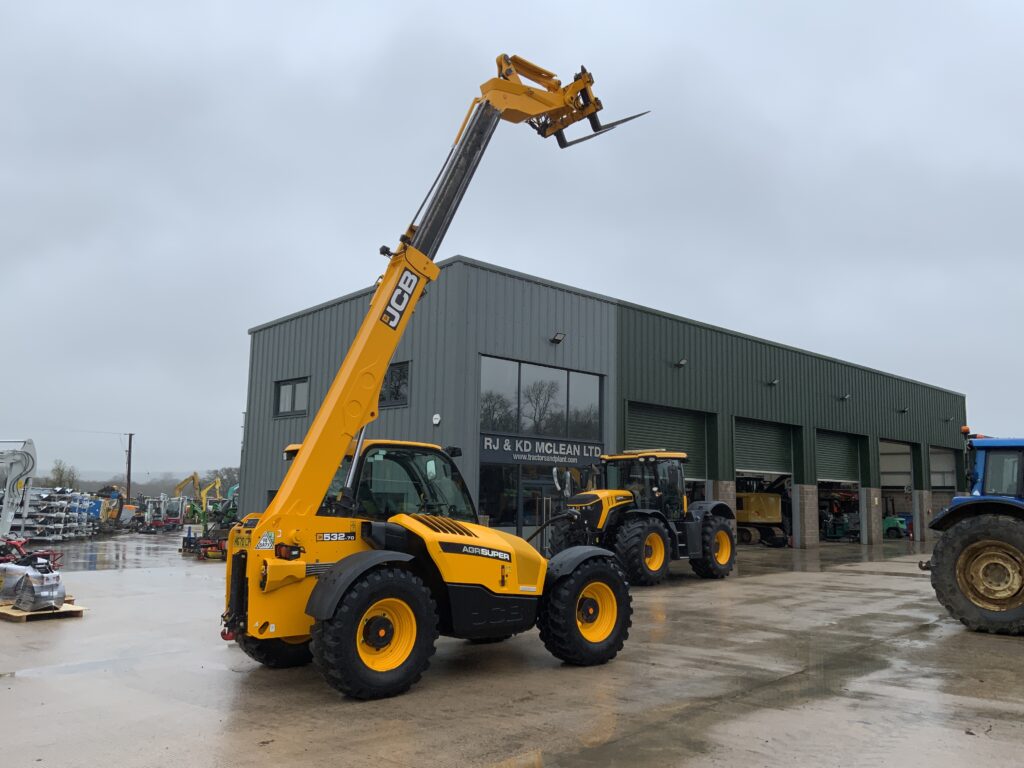JCB 532-70 Agri Super Telehandler (ST25659)