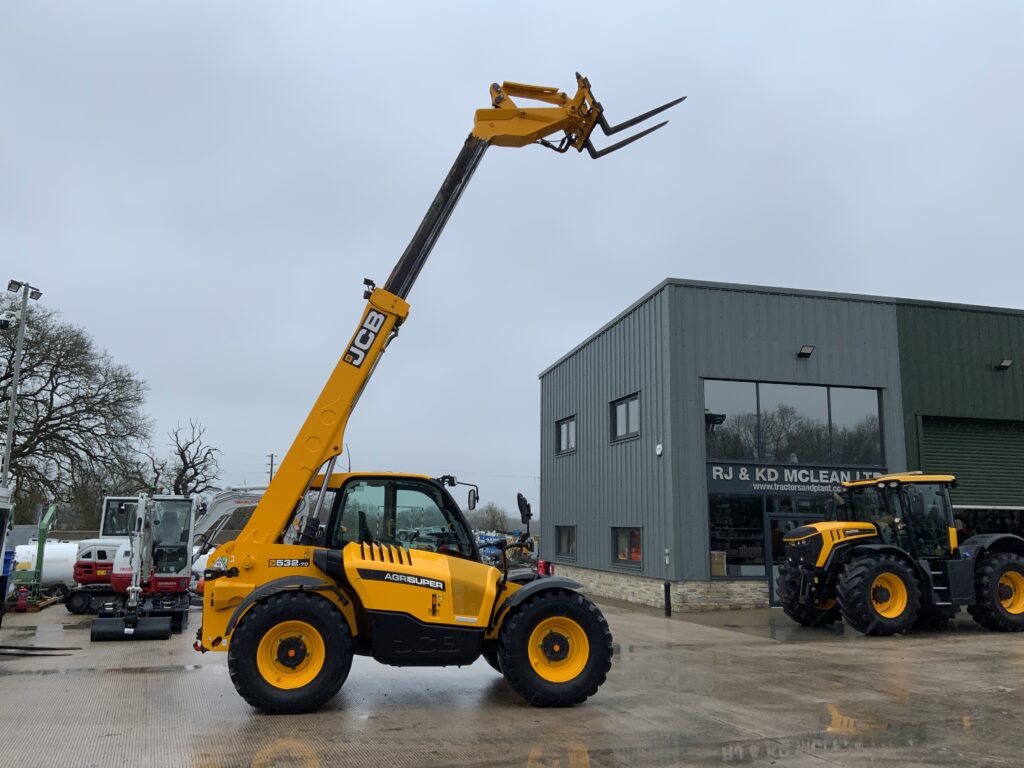 JCB 532-70 Agri Super Telehandler (ST25659)