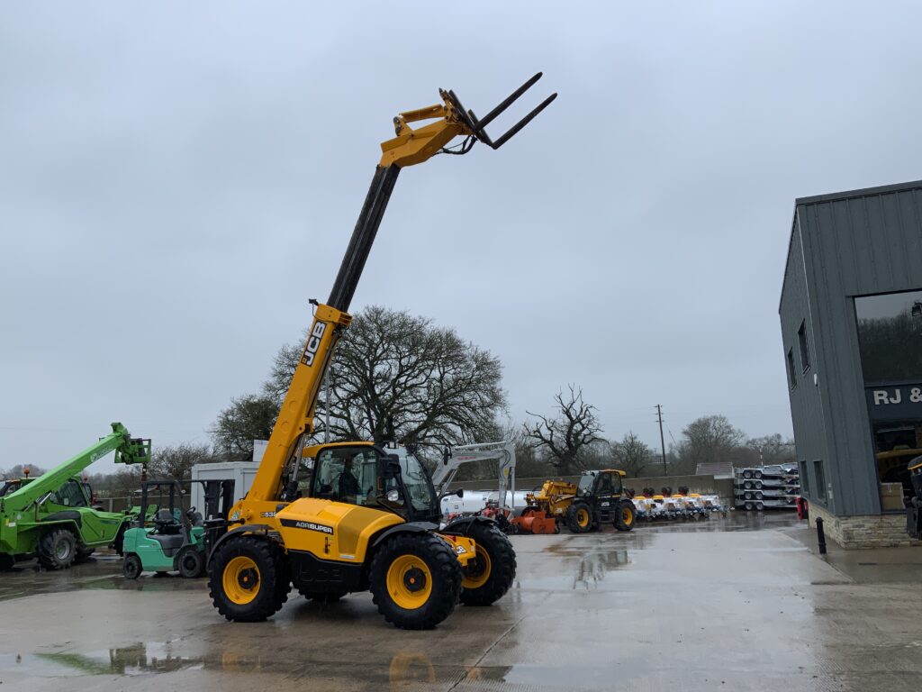 JCB 532-70 Agri Super Telehandler (ST25659)