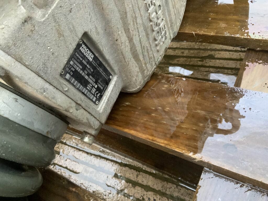 x2 BS50-4 Wacker Newson Trench Wackers