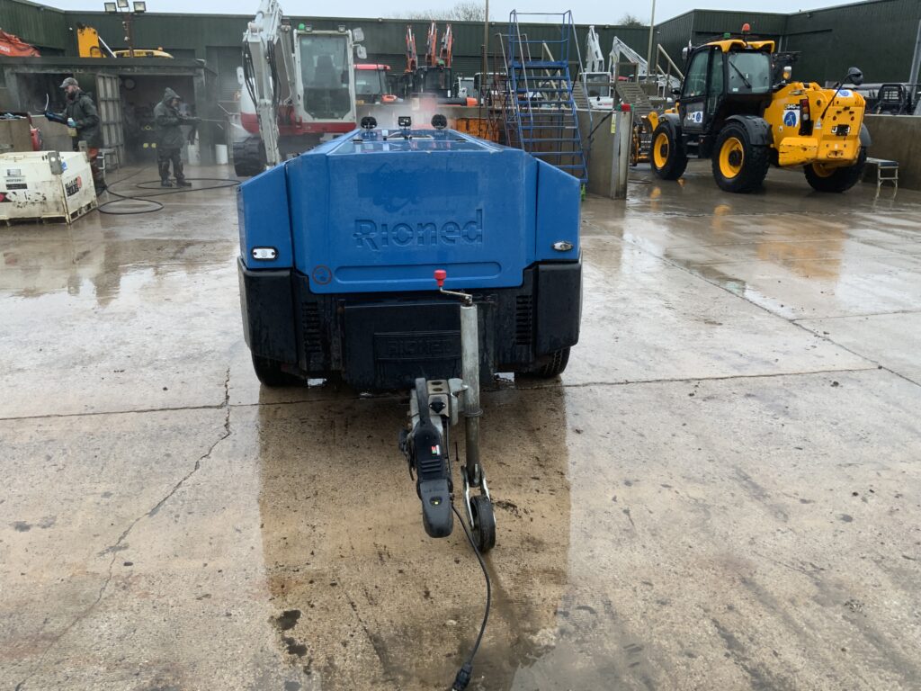 MultiJEt RIoned Jetter