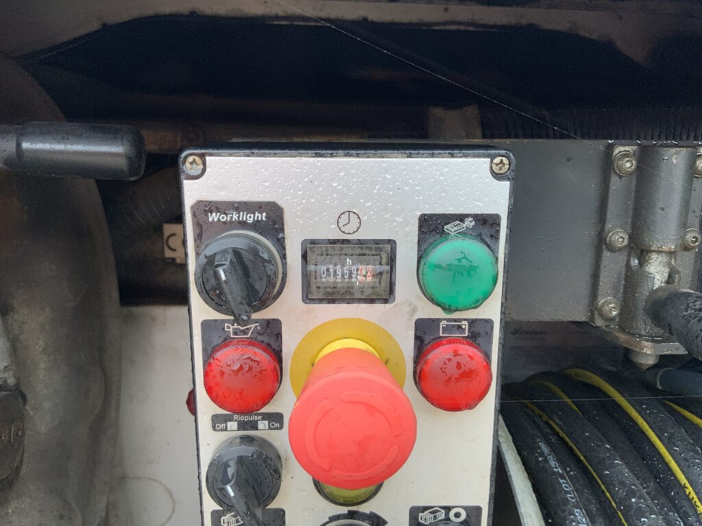 MultiJEt RIoned Jetter