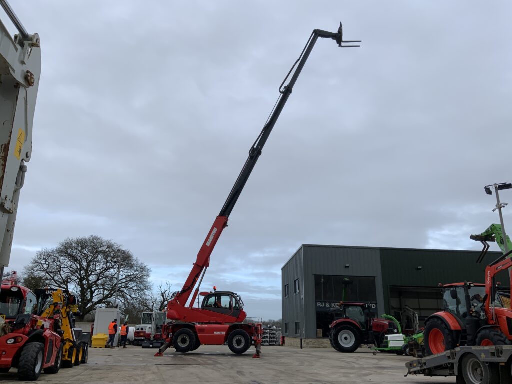 Manitou MRT2150+ Privilege Roto Telehandler (ST25728)