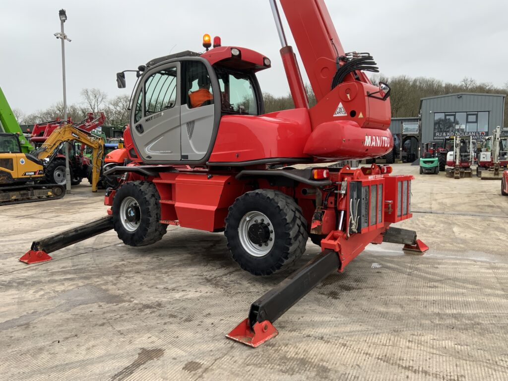 Manitou MRT2150+ Privilege Roto Telehandler (ST25728)