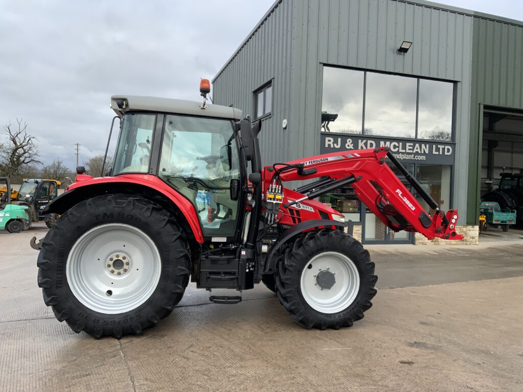 Massey Ferguson 5713S Next Edition Tractor (ST25582)
