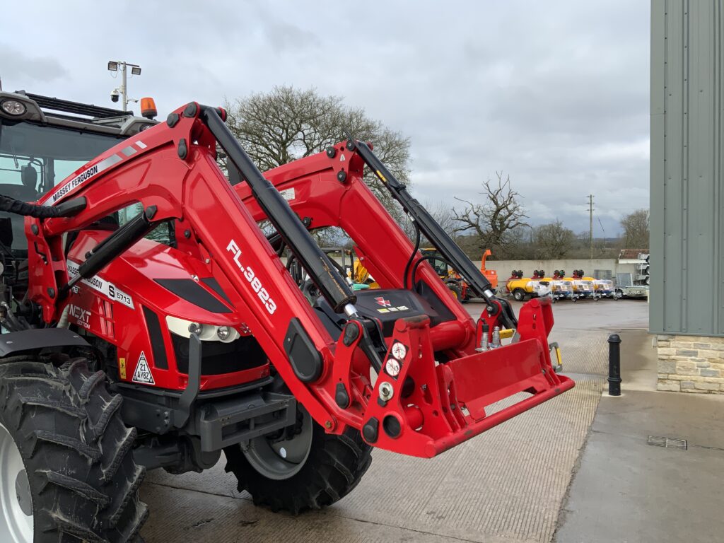 Massey Ferguson 5713S Next Edition Tractor (ST25582)