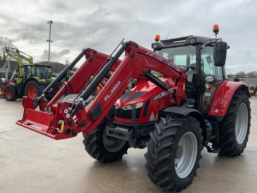 Massey Ferguson 5713S Next Edition Tractor (ST25582)