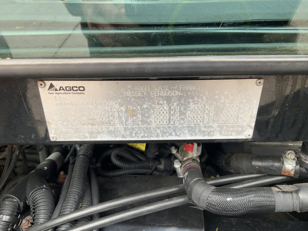 Massey Ferguson 5713S Next Edition Tractor (ST25582)