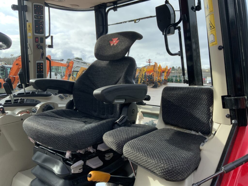 Massey Ferguson 5713S Next Edition Tractor (ST25582)