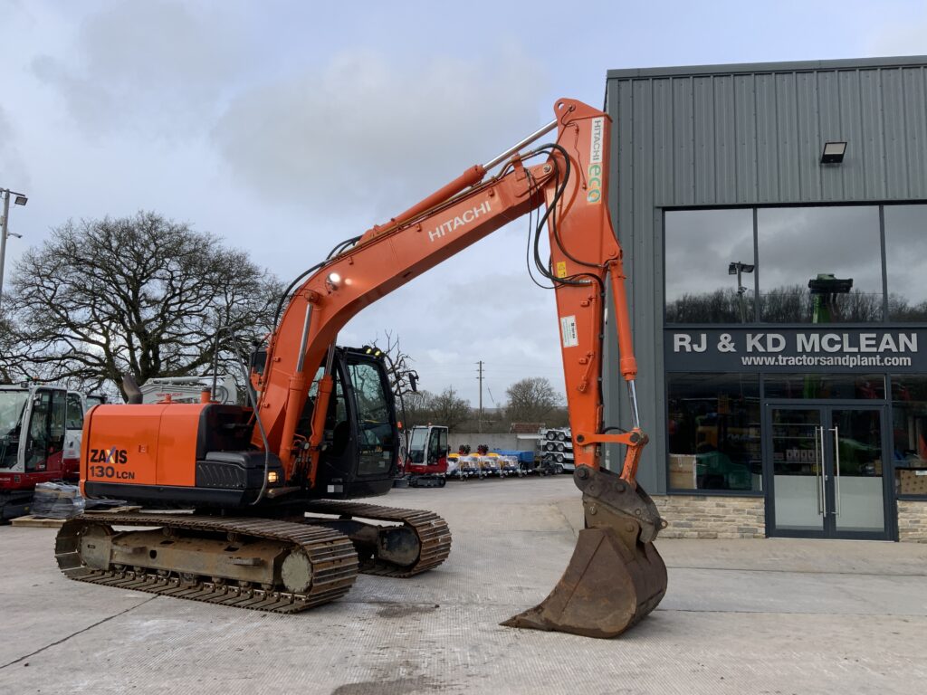 Hitachi ZX130LCN-5 ECO Digger (ST25542)