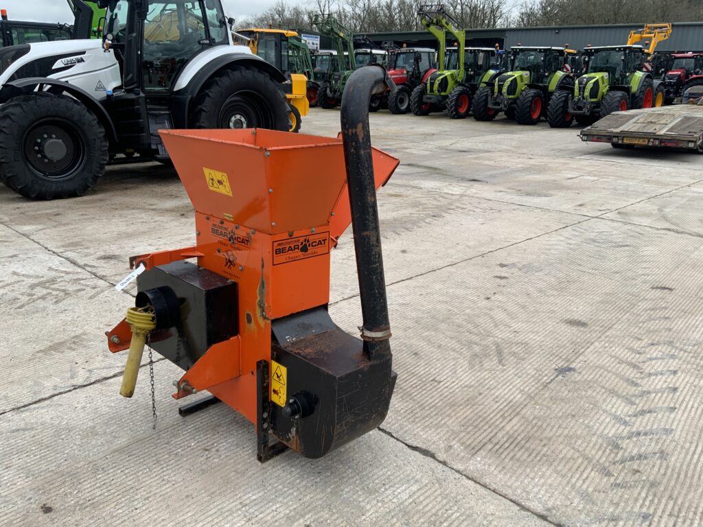 Bearcat Chipper/Shredder (ST25773)