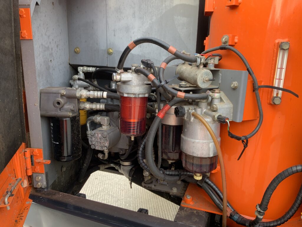 Hitachi ZX130LCN-5 ECO Digger (ST25542)