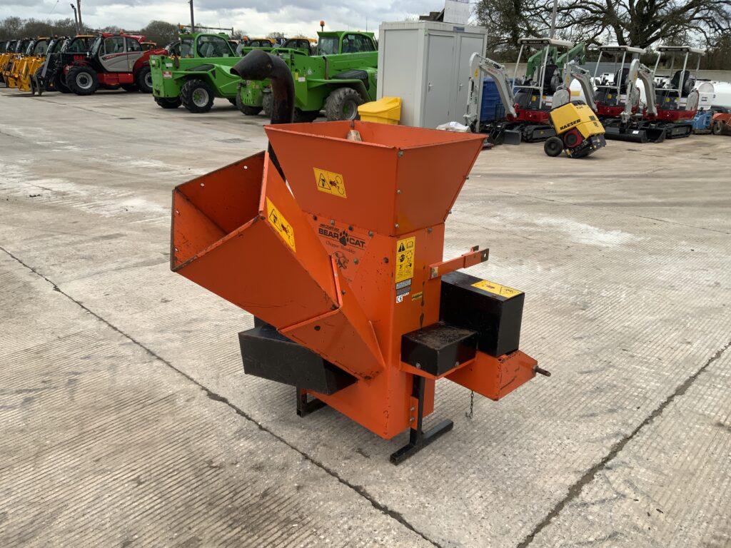 Bearcat Chipper/Shredder (ST25773)