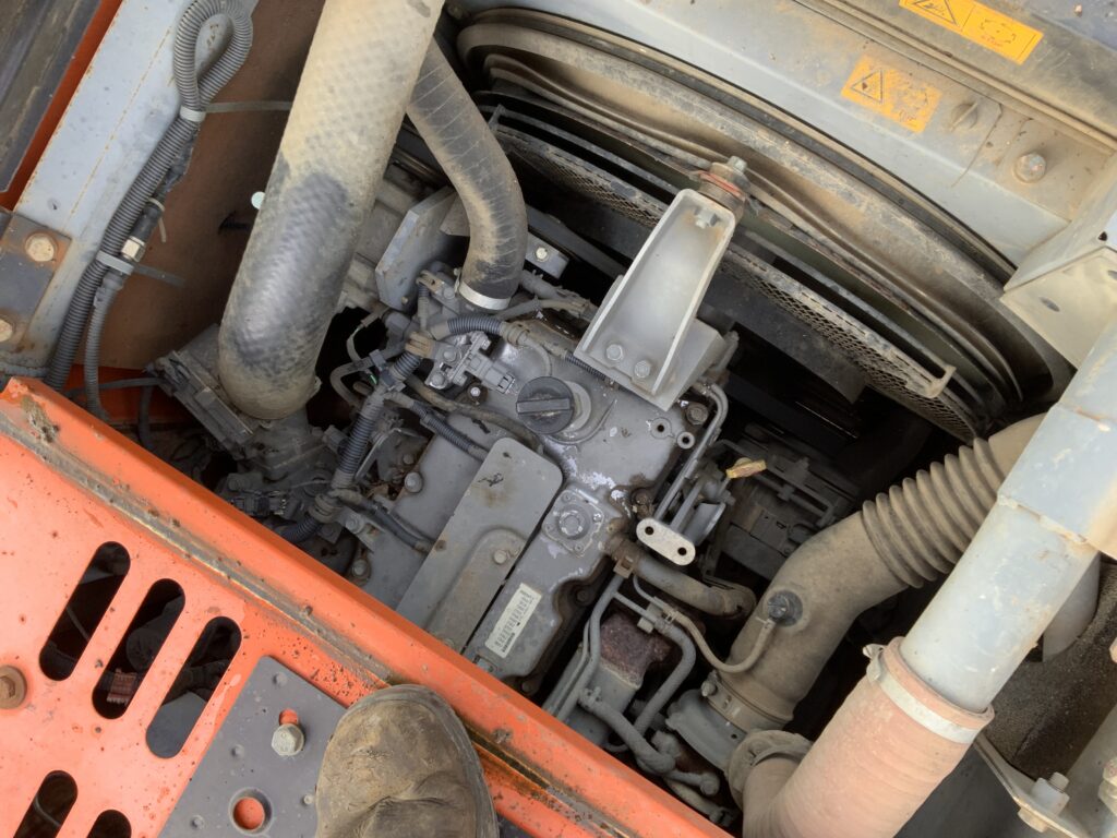 Hitachi ZX130LCN-5 ECO Digger (ST25542)