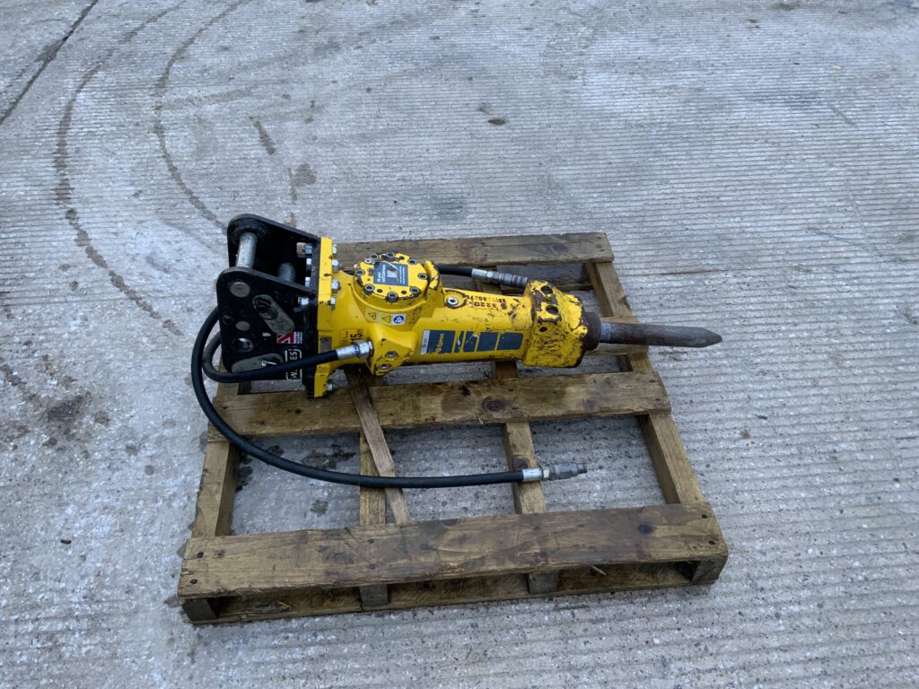 Epiroc SB102 Breaker