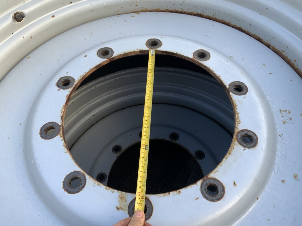 JCB Wheels & BKT Tyres