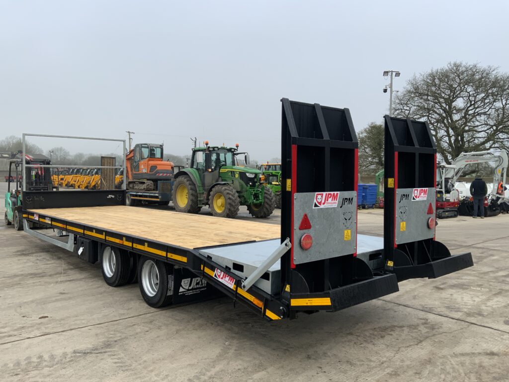 JPM Black 28Ft Low Loader Trailer (ST25997)