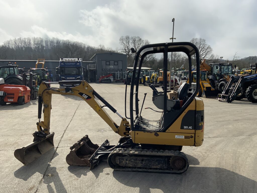 CAT 301.4C Digger (ST25991)