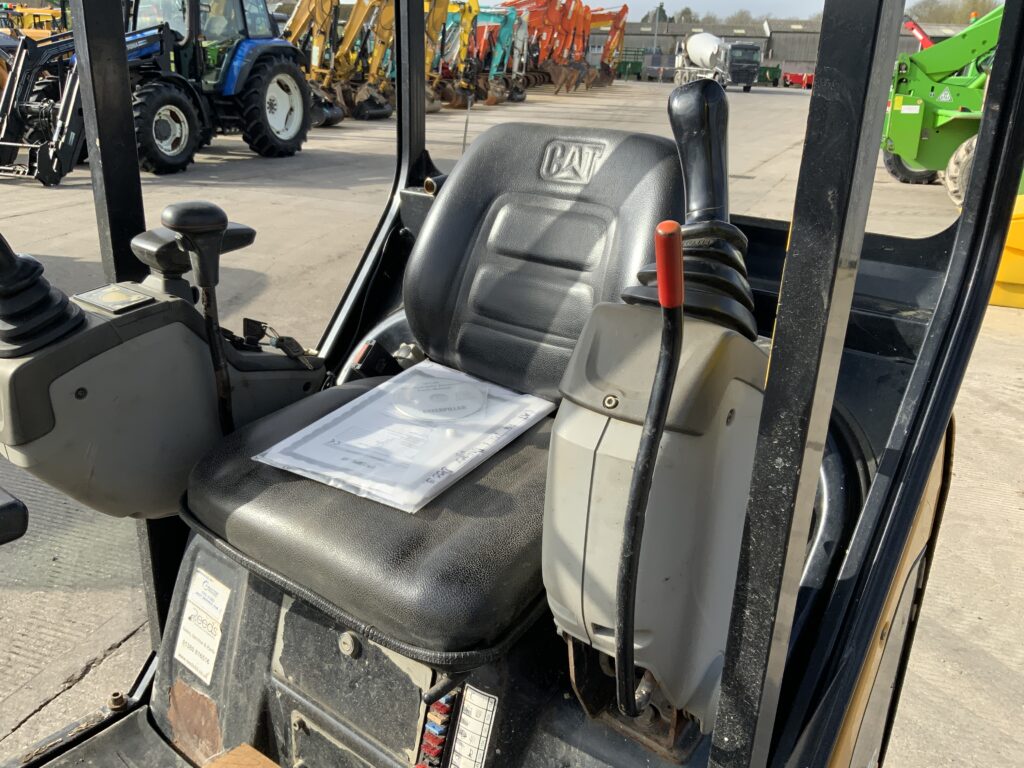 CAT 301.4C Digger (ST25991)