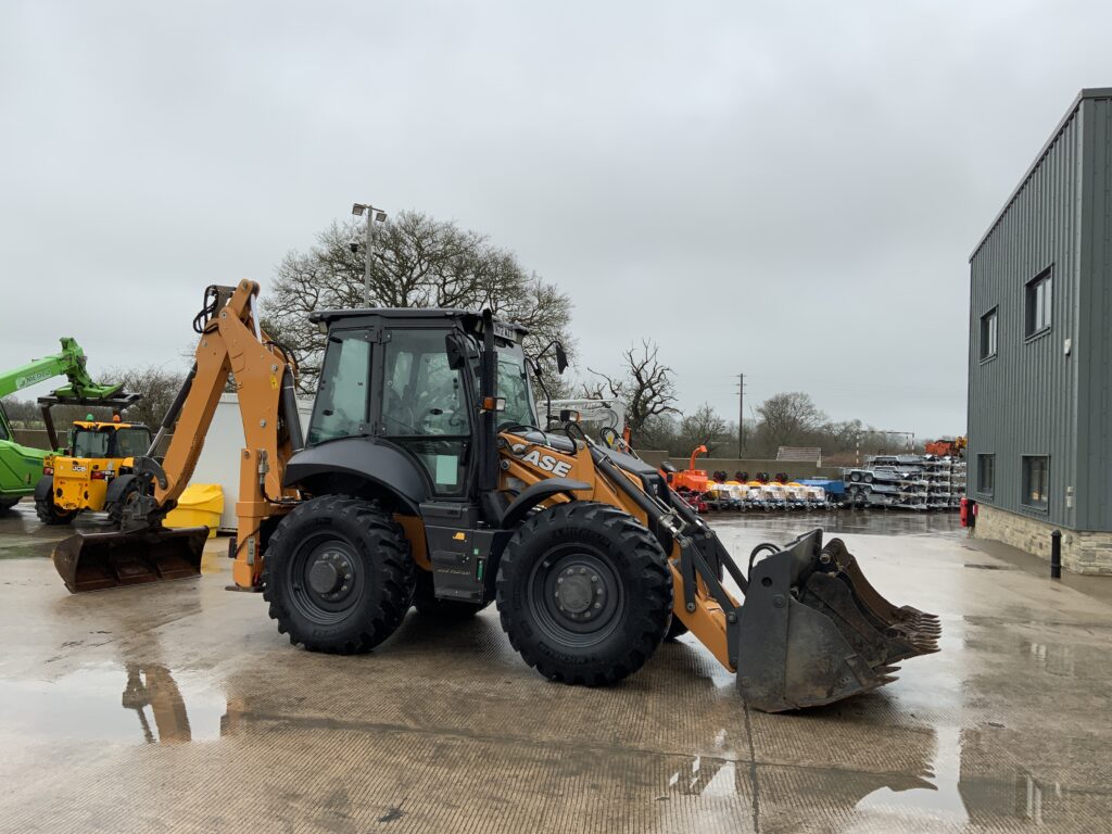 Case 695 SV Wheeled Digger (ST25848)